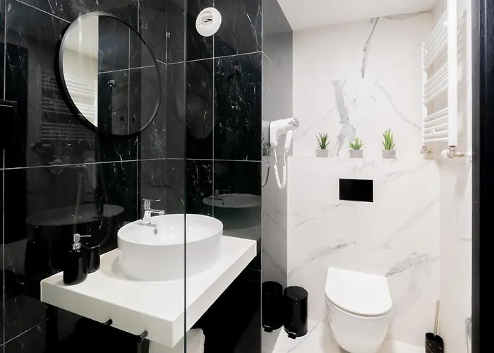 Lägenhet Flora - Z Aneksem I Klimatyzacja, Basen Netflix Kołobrzeg