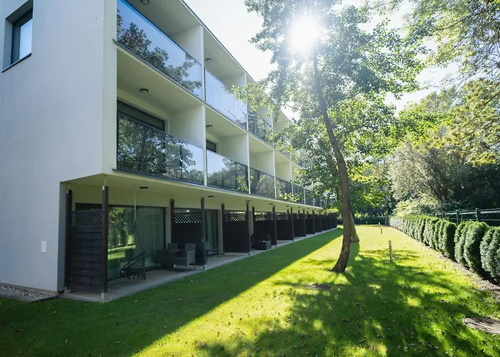 Flora - Z Aneksem I Klimatyzacja, Basen Netflix Lägenhet Kołobrzeg