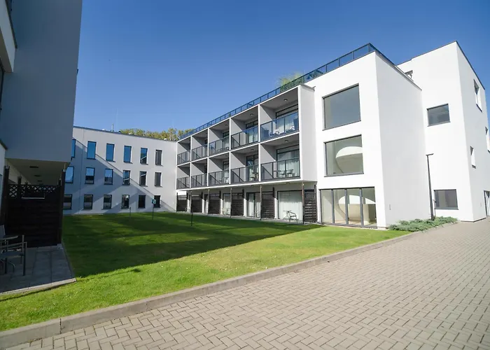 Flora - Z Aneksem I Klimatyzacja, Basen Netflix * Kołobrzeg