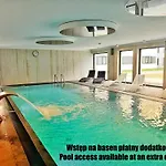 Apartman Flora - Z Aneksem I Klimatyzacja, Basen Netflix Kołobrzeg