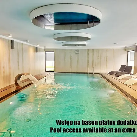 Flora - Z Aneksem I Klimatyzacja, Basen Netflix Апартаменты